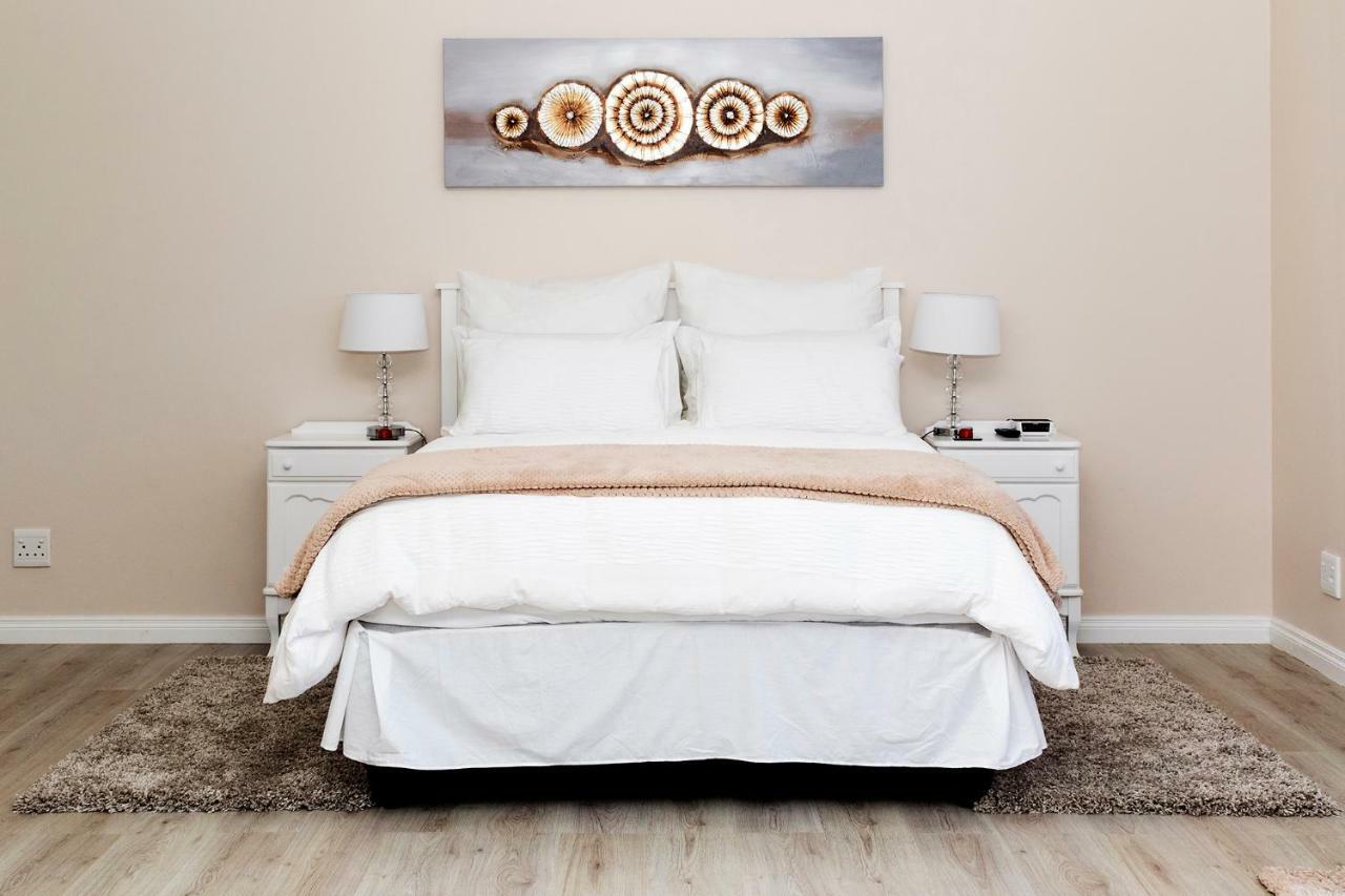 Settle Inn Self Catering Accommodation Colchester Eksteriør billede