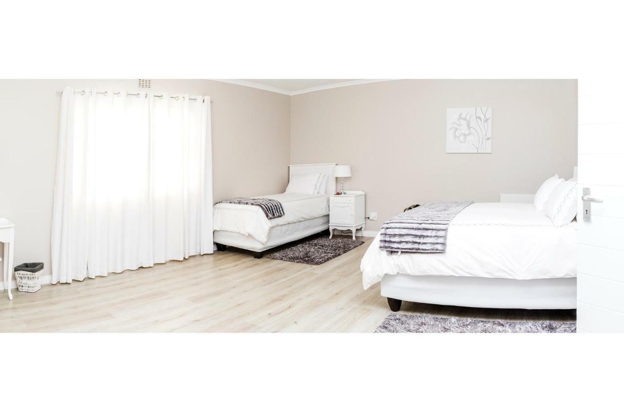 Settle Inn Self Catering Accommodation Colchester Eksteriør billede